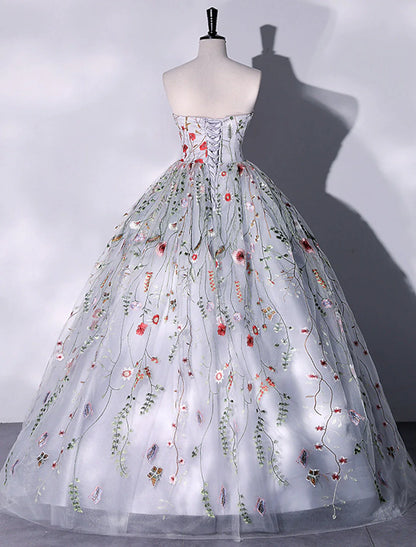 Vestido de noche elegante de quinceañera, largo hasta el suelo, sin mangas, sin tirantes, con encaje y apliques bordados con abertura.