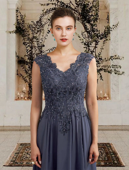 Vestido elegante de madre de la novia de corte A, escote en V, largo hasta el suelo, de gasa, encaje, sin mangas, chales con pliegues y broche de cristal con lentejuelas