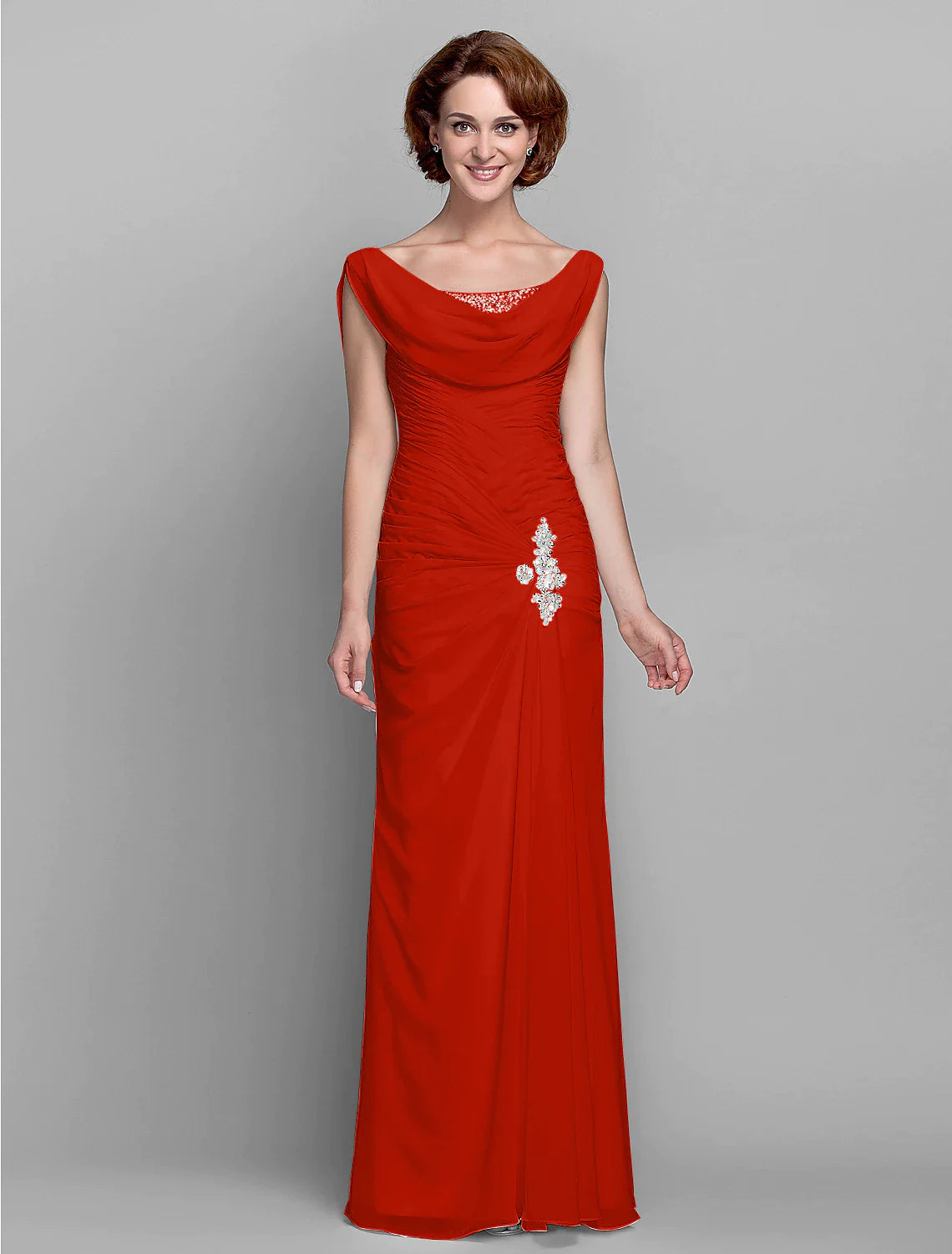 Vestido de madre de la novia de estilo tubo/columna, de inspiración vintage, cuello vuelto, largo hasta el suelo, de gasa, sin mangas, con botones y cristales entrecruzados.