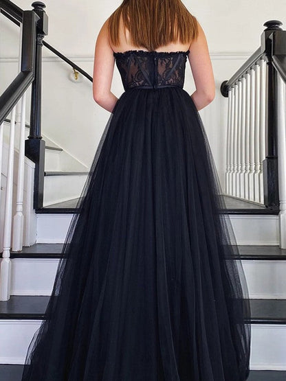 Vestidos de corte A/princesa de tul, encaje, sin tirantes, sin mangas, con cola larga