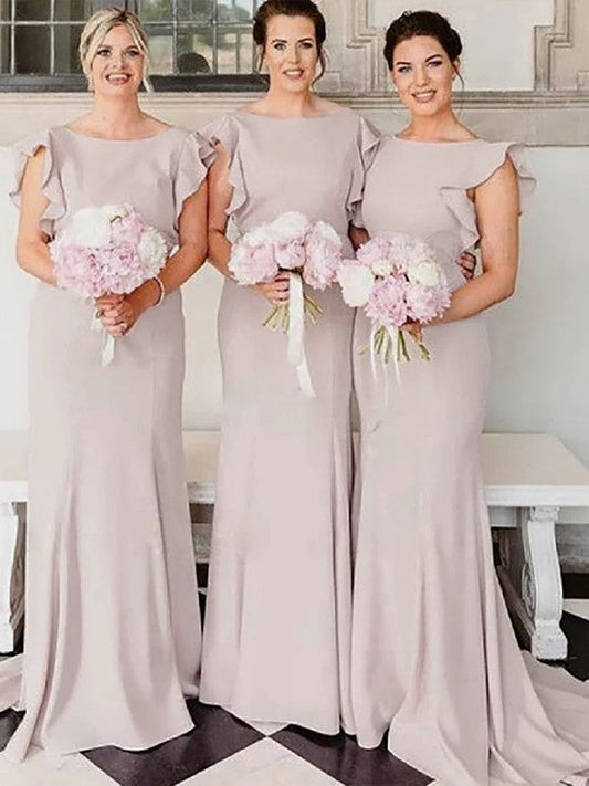 Vestidos de dama de honor con corte tubo/columna, de crepé elástico, fruncido, escote barco, sin mangas y cola de corte