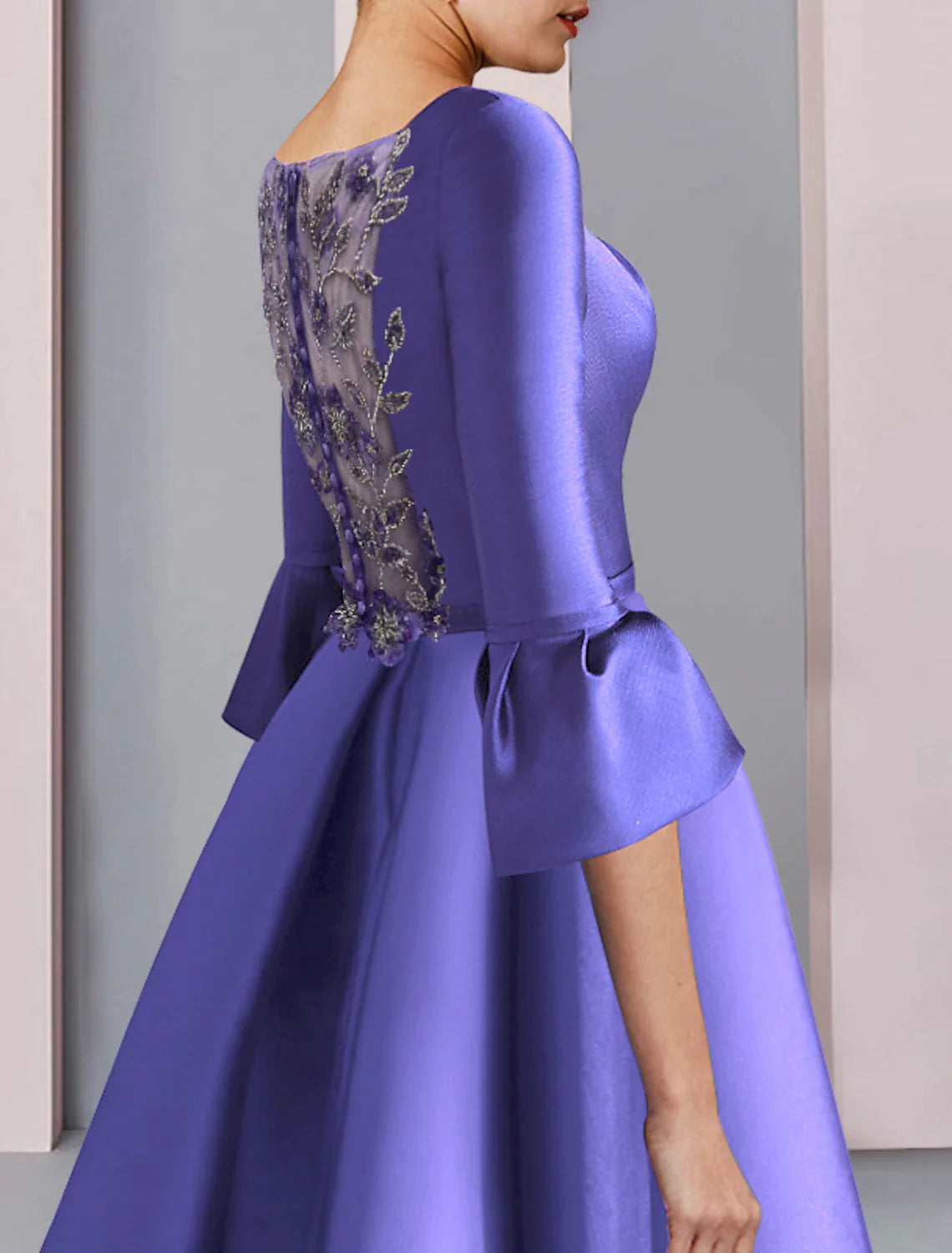 Vestido de madre de la novia de corte A, formal, fiesta, elegante, escote redondo, largo hasta el suelo, satén, manga 3/4 con lazo(s), pliegues, bordado