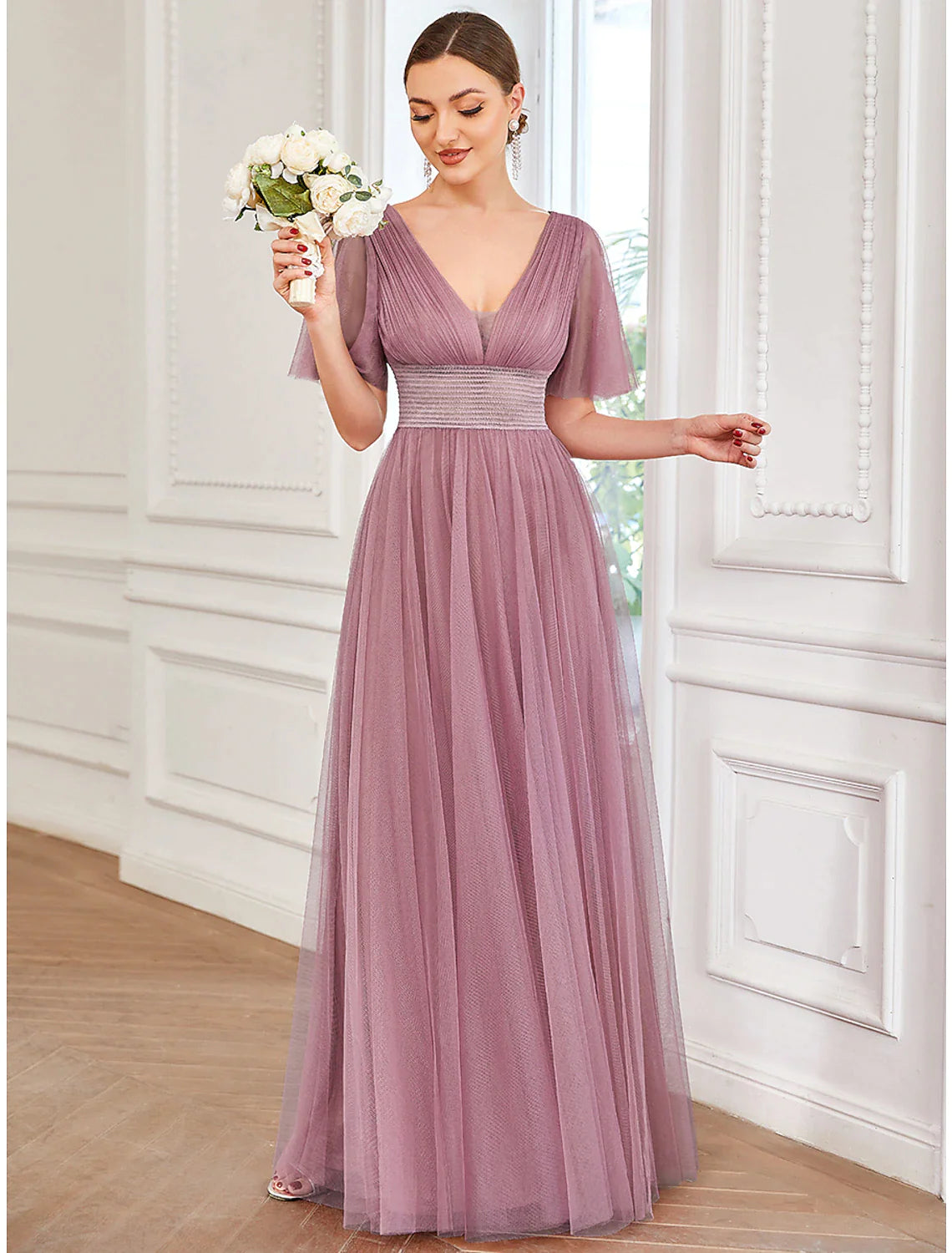 Vestido de dama de honor de corte A, sin mangas, con hombros descubiertos, elegante, largo hasta la rodilla, de satén con lazos y pliegues.