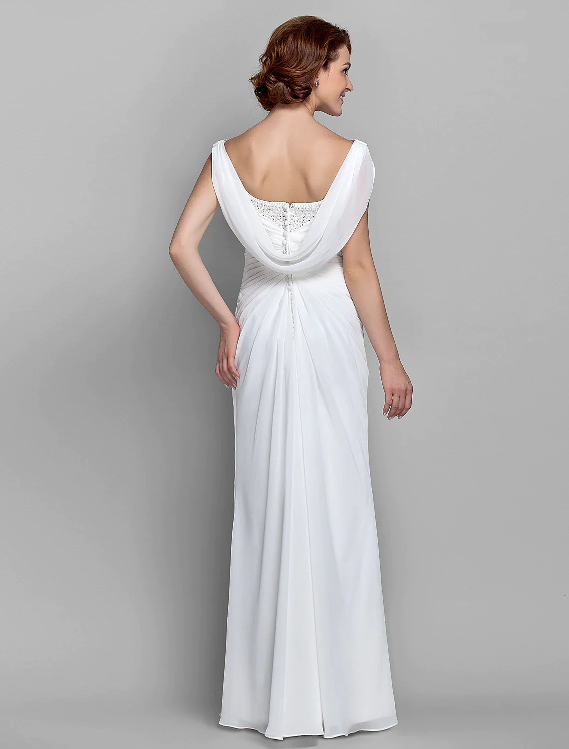 Vestido de madre de la novia de estilo tubo/columna, de inspiración vintage, cuello vuelto, largo hasta el suelo, de gasa, sin mangas, con botones y cristales entrecruzados.