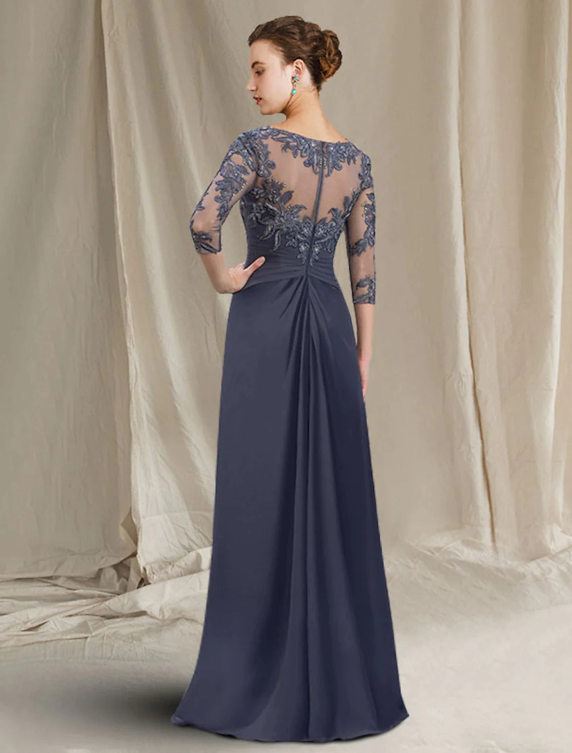 Sheath / Column Mother of the Bride Dress Elegant Jewel Neck Floor Length Chiffon Lace 3/4 Length Sleeve with Appliques